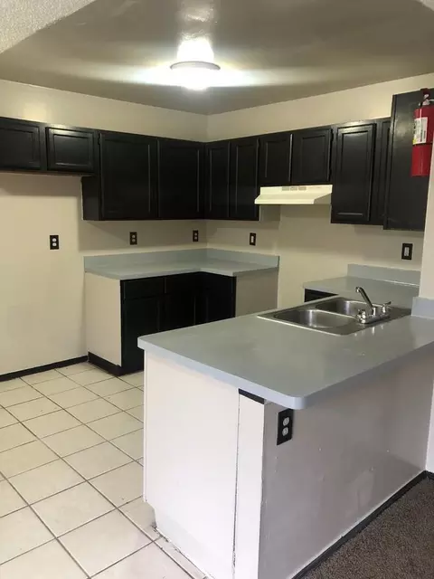 2695 Divot Pl, Columbus, OH 43211