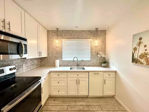 1425 N Park Ave, Tucson, AZ 85719