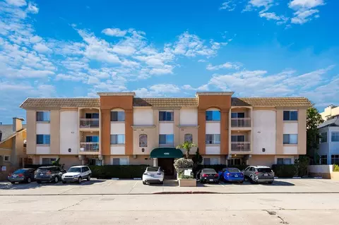 4066 Albatross St, San Diego, CA 92103