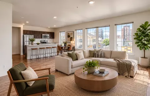 1430 Summit Ave, Seattle, WA 98122