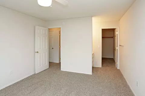 1402 S Marion Rd, Sioux Falls, SD 57106