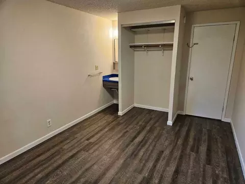 441 E 17th Ave, Eugene, OR 97401 photo 2