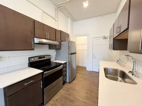 103 W Court St, Cincinnati, OH 45202