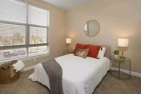 820 E Long St, Columbus, OH 43203 photo 11