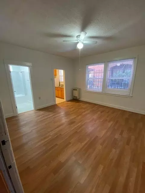 3057 Leeward Ave, Los Angeles, CA 90005