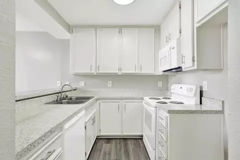 1220 Deerpark Dr, Fullerton, CA 92831 photo 22