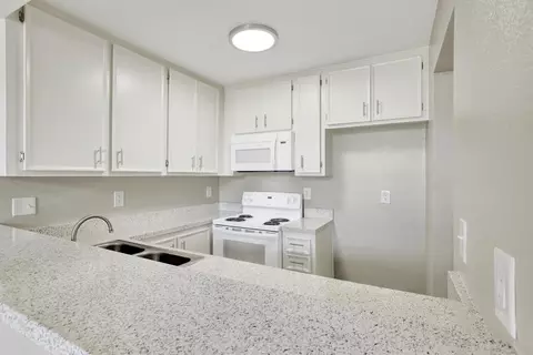 1220 Deerpark Dr, Fullerton, CA 92831 photo 19