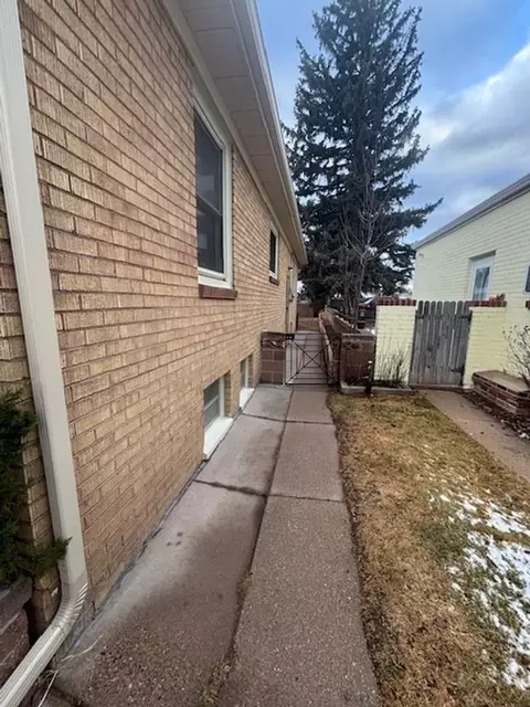 419 W 5th Ave, Cheyenne, WY 82001