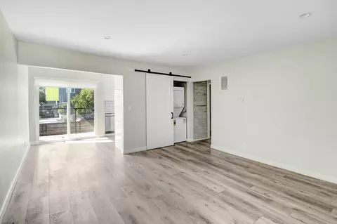 3240 Fay Ave, Los Angeles, CA 90034