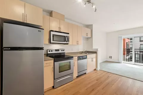 523 Broadway E, Seattle, WA 98102 photo 21