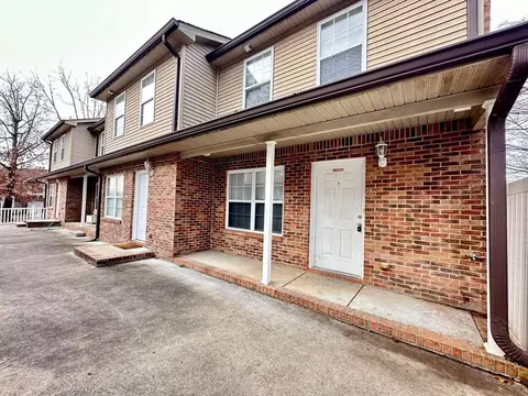 Condor Ct, Clarksville, TN 37042