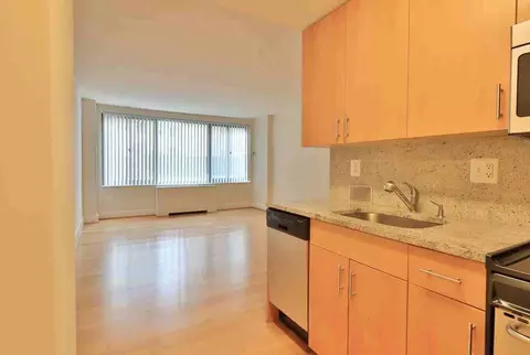 1255 New Hampshire Ave NW, Washington, DC 20036