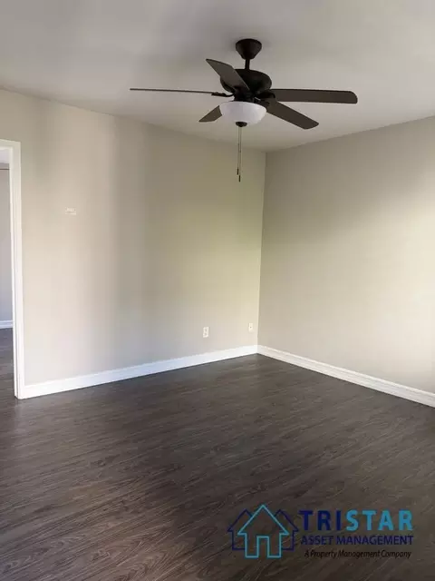 8437 La Mesa Blvd, La Mesa, CA 91942
