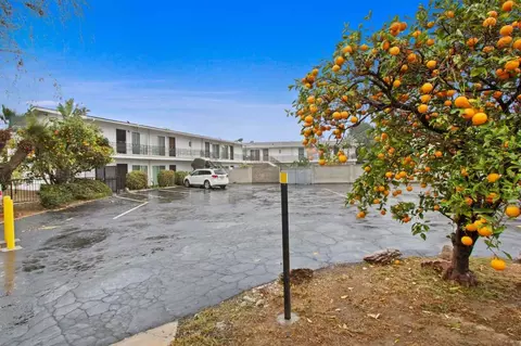 241 E Fremont Sq, Montebello, CA 90640
