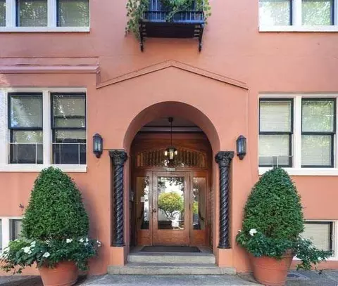 2030 NW Marshall St, Portland, OR 97209