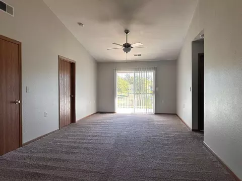 Springdale Ln, Terre Haute, IN 47802
