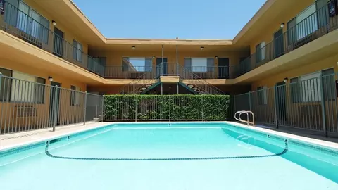 234 W Park Ave, El Cajon, CA 92020