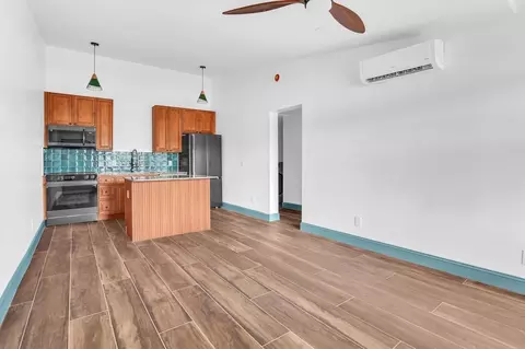 4011 36th Ct, West Palm Beach, FL 33407