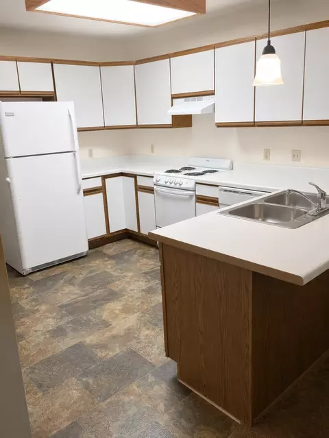 404 E Wilson St, Madison, WI 53703