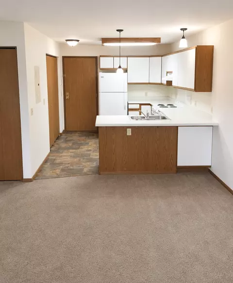 404 E Wilson St, Madison, WI 53703