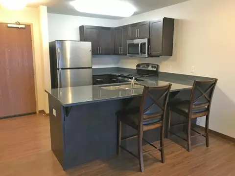 1406 N Main St, Watford City, ND 58854