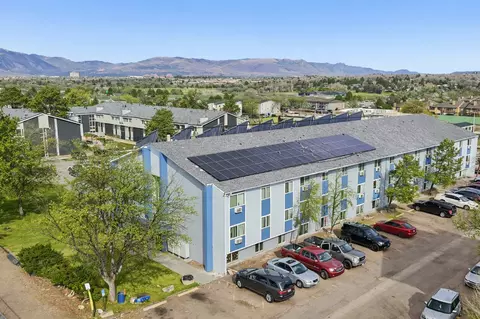 3341 E Fountain Blvd, Colorado Springs, CO 80910