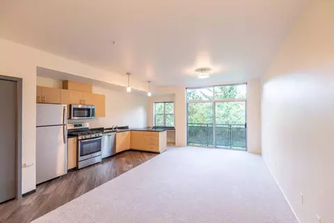 22850 NE 8th St, Sammamish, WA 98074 photo 16