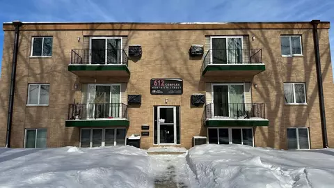 612 N 5th St, Grand Forks, ND 58203