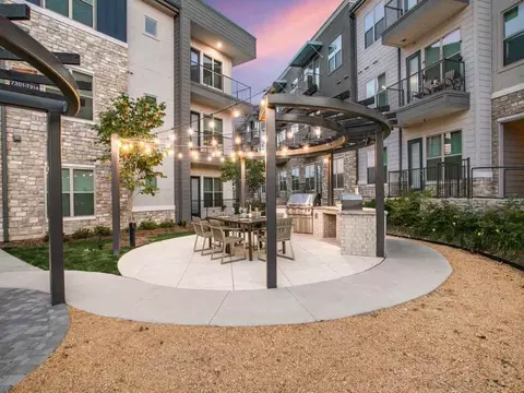 2011 Texas Plaza Dr, Irving, TX 75062 photo 48