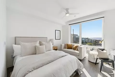 300 W Republican St, Seattle, WA 98119