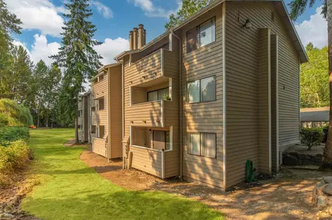14911 NE 1st Pl, Bellevue, WA 98007 photo 2