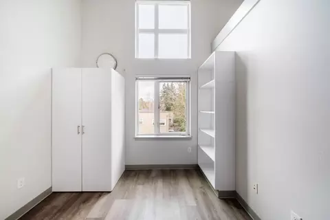 4516 Meridian Ave N, Seattle, WA 98103 photo 59