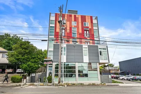 4516 Meridian Ave N, Seattle, WA 98103