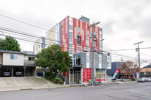 4516 Meridian Ave N, Seattle, WA 98103 photo 41