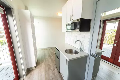 4516 Meridian Ave N, Seattle, WA 98103 photo 12