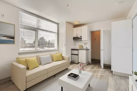 4516 Meridian Ave N, Seattle, WA 98103 photo 6