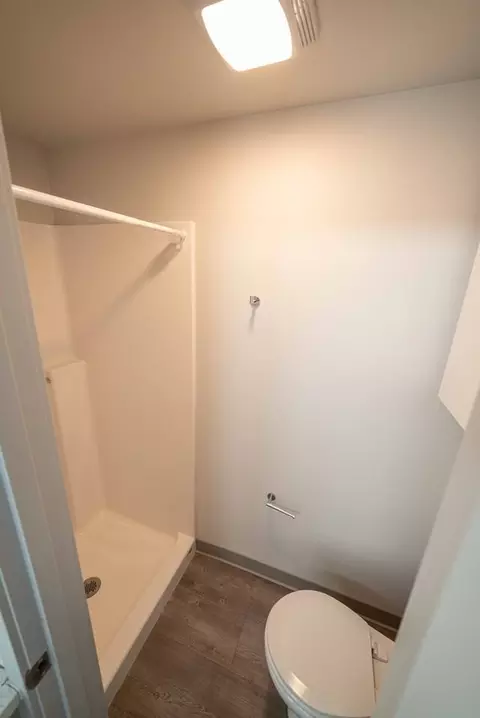 4516 Meridian Ave N, Seattle, WA 98103 photo 10