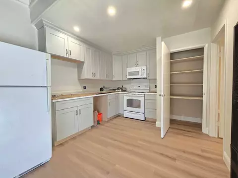 680 Morse Ave, Sunnyvale, CA 94085 photo 4