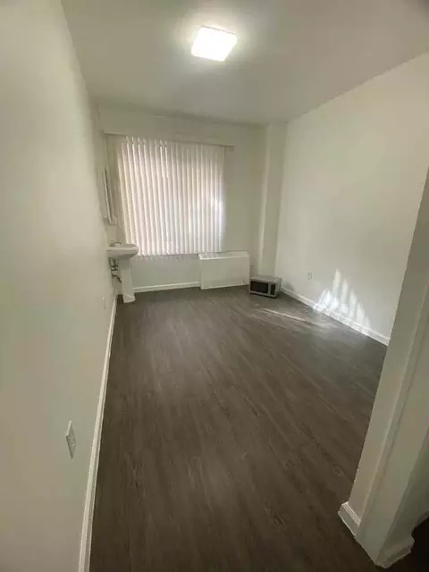 752 S Main St, Los Angeles, CA 90014