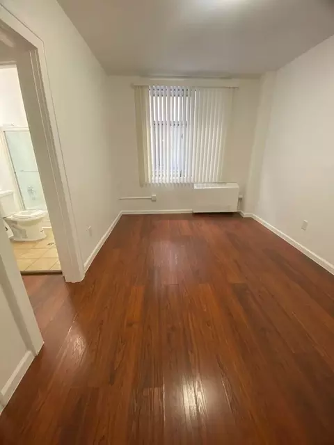 752 S Main St, Los Angeles, CA 90014