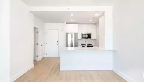 660 Washington St, Boston, MA 02111 photo 15