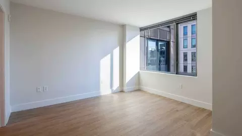 660 Washington St, Boston, MA 02111 photo 4