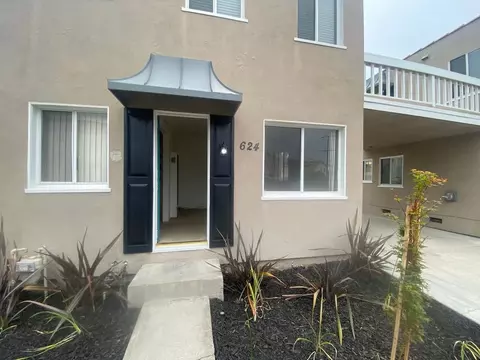 622 624 Clubhouse #622-622, Newport Beach, CA 92663