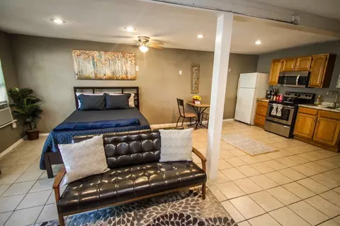 1214 Florida St, San Antonio, TX 78210