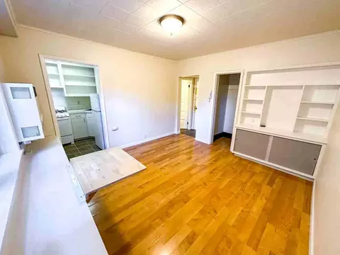 1812 E Republican St, Seattle, WA 98112