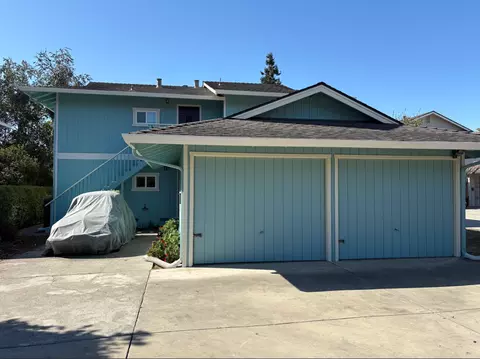 425 Plum St, Capitola, CA 95010