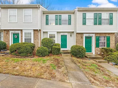 529 Lex Dr, Charlotte, NC 28262