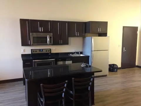 324 W Water St, Syracuse, NY 13202