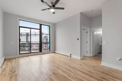 1625 W Howard St, Chicago, IL 60626