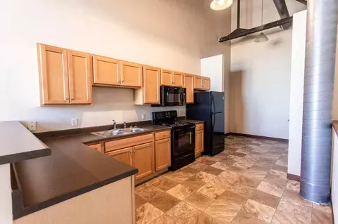 230 S Minnesota Ave, Sioux Falls, SD 57104 photo 8
